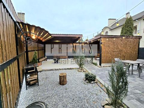 дом по адресу Стежки ул.