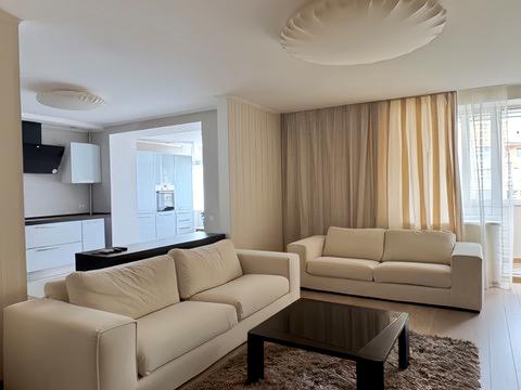 квартира за адресою Одеса, Добровольців вул. (Маршала Говорова), 8а