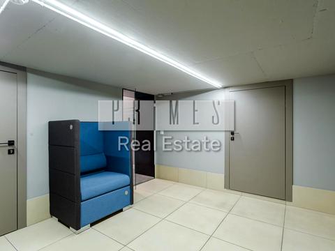 коммерческая по адресу Андрея Верхогляда ул. (Михайла Драгомирова), 14