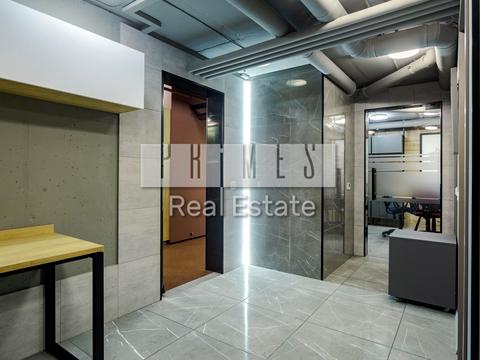 коммерческая по адресу Андрея Верхогляда ул. (Михайла Драгомирова), 14