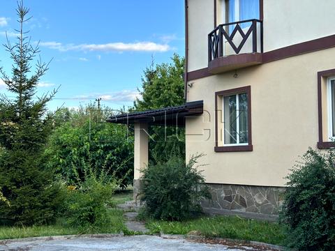 будинок за адресою Вишнева вул., 3