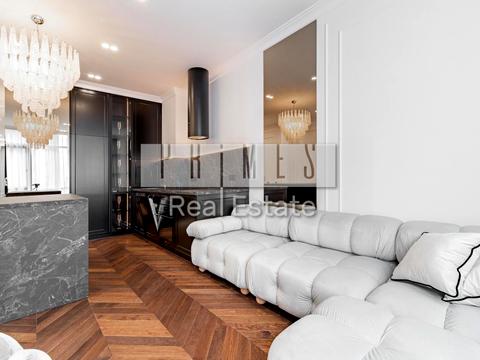 квартира по адресу Андрея Верхогляда ул. (Михайла Драгомирова), 19-А