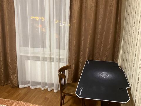 квартира по адресу Софии Русовой ул., 1