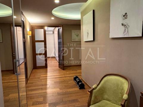 квартира по адресу Межигорская ул., 28