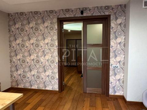 квартира по адресу Межигорская ул., 28