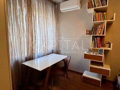 квартира по адресу Межигорская ул., 28