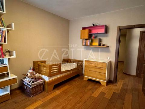 квартира по адресу Межигорская ул., 28