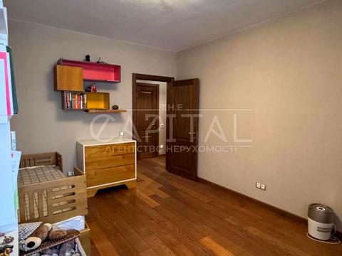 квартира по адресу Межигорская ул., 28