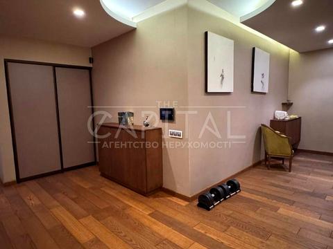 квартира по адресу Межигорская ул., 28