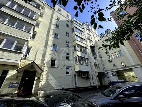 квартира по адресу Межигорская ул., 28