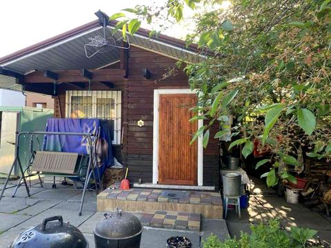 будинок за адресою 206-та Садова вул.