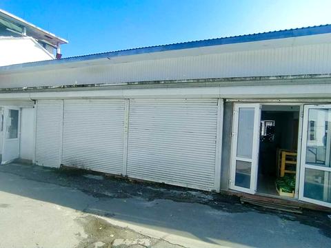 комерційна за адресою Базарна вул., 11