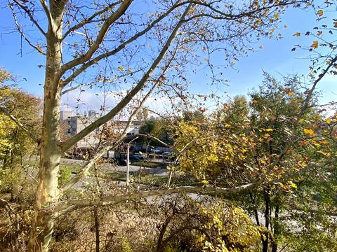 квартира за адресою Рельєфна вул., 4