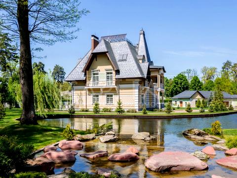 будинок за адресою Соснова вул.