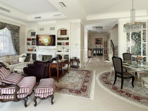 будинок за адресою Соснова вул.