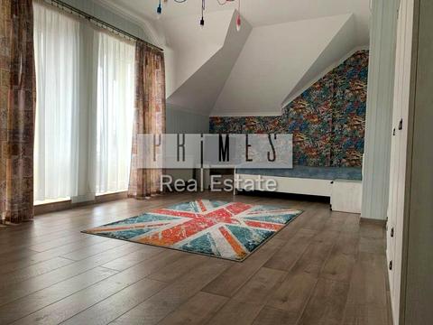 дом по адресу Центральна