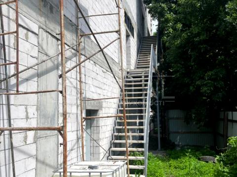 комерційна за адресою Межигірська вул., 55/20