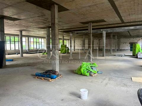 комерційна за адресою Межигірська вул., 55/20