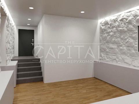 комерційна за адресою Круглоуніверситетська вул., 18/2