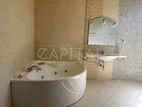 будинок за адресою Івана Багряного вул.