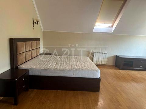 будинок за адресою Івана Багряного вул.