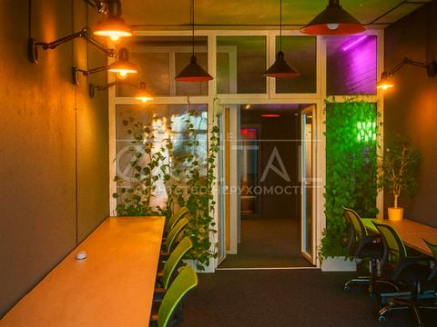 комерційна за адресою Кловський узвіз (Кловський), 7a