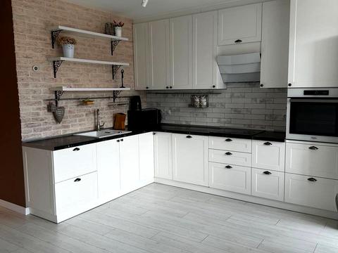 квартира за адресою Андрія Мельника вул., 10