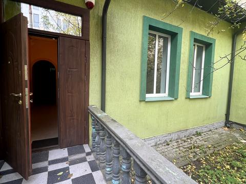 будинок за адресою Володимира Антоновича вул. ()