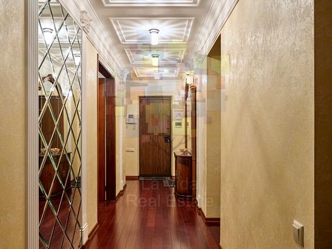 квартира за адресою Героїв полку "Азов" вул. (Маршала Малиновського), 11