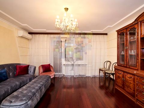 квартира за адресою Героїв полку "Азов" вул. (Маршала Малиновського), 11