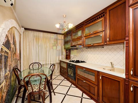 квартира за адресою Героїв полку "Азов" вул. (Маршала Малиновського), 11