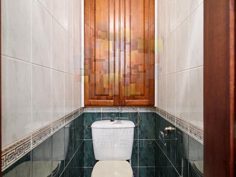 квартира за адресою Героїв полку "Азов" вул. (Маршала Малиновського), 11