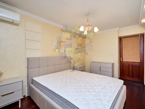 квартира за адресою Героїв полку "Азов" вул. (Маршала Малиновського), 11