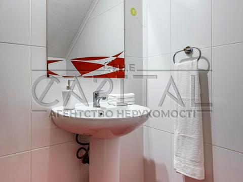 будинок за адресою Юності вул., 10