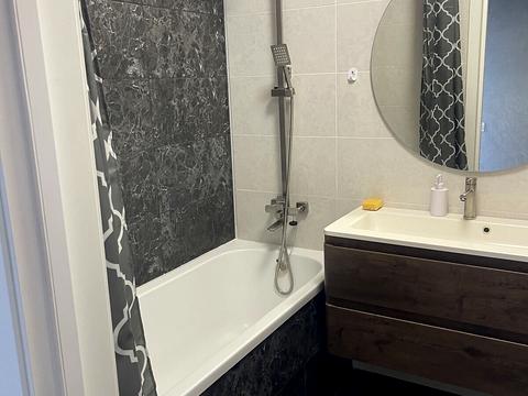 квартира за адресою Івана Виговського вул. (Маршала Гречка), 40/12