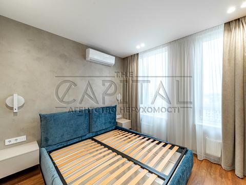 квартира по адресу Салютная ул., 2к18