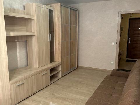 квартира за адресою Василя Симоненка вул., 107-Б