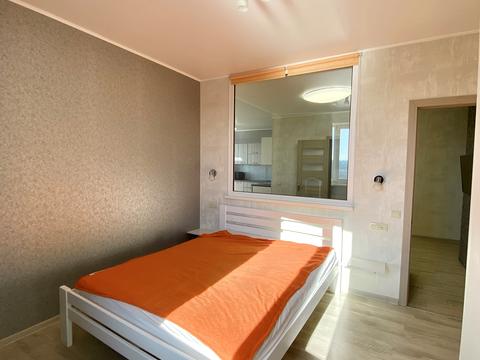 квартира за адресою Героїв полку "Азов" вул. (Маршала Малиновського), 8