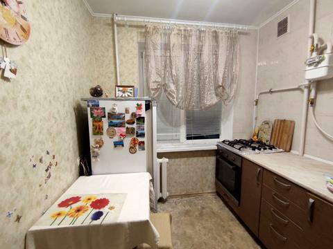 квартира за адресою Космонавтів вул., 77а