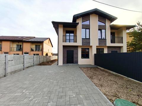 будинок за адресою Незалежності