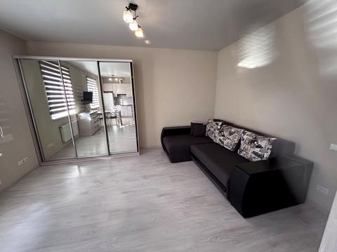 квартира за адресою Дмитра Луценка вул. (Крейсера "Аврора"), 18