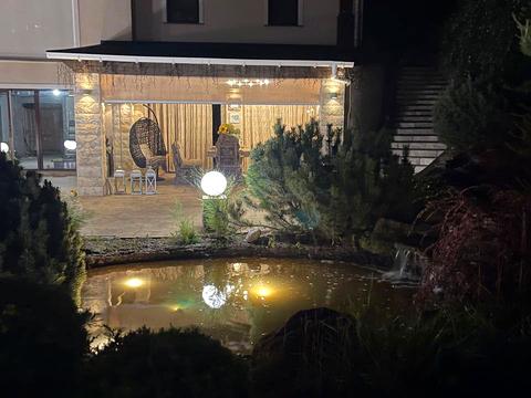 будинок за адресою Авіаторів, 5