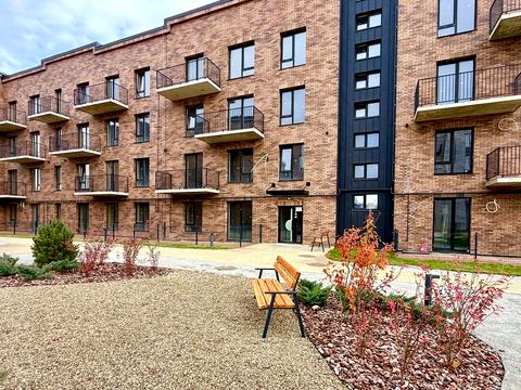 квартира по адресу 24 Августа ул., 32