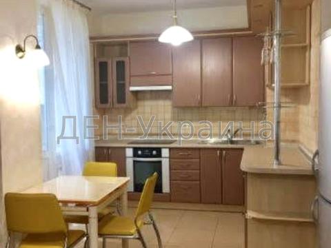 квартира за адресою Почайнинська вул., 25/49