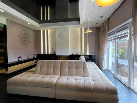 будинок за адресою Авіаторів, 5