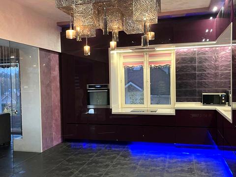 будинок за адресою Авіаторів, 5