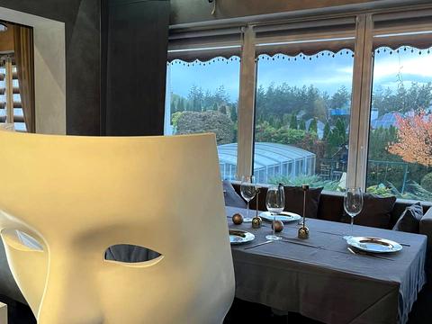 будинок за адресою Авіаторів, 5