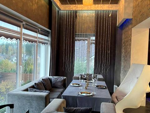 будинок за адресою Авіаторів, 5