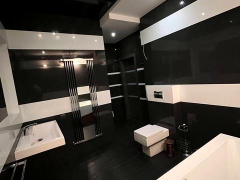 будинок за адресою Авіаторів, 5