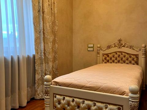 будинок за адресою Авіаторів, 5